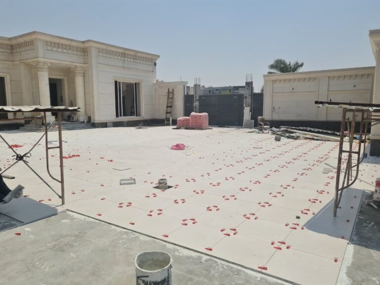 تركيب سيراميك الدمام الشرقية — تشطيب ناعم و تنفيذ متقن بأيدي محترف