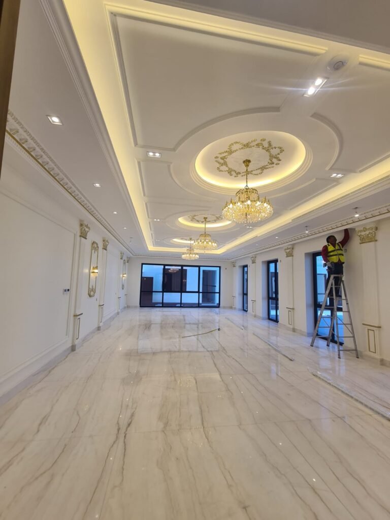 دهانات داخلية وخارجية للمنازل بأحدث الألوان واللمسات